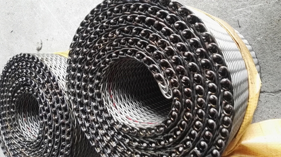 Nahrungsmittelgrad Diamond Mesh Steel Mesh bedeckt Förderband für Ofen
