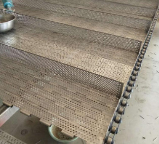 Metallperforiertes Pütting-Förderband des Edelstahl-SUS304