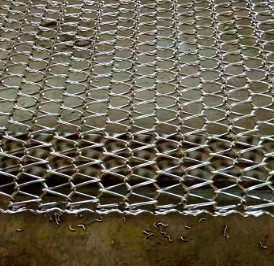 Kundengebundene Lebensmittelindustrie Diamond Mesh Steel Plate Conveyor Belt